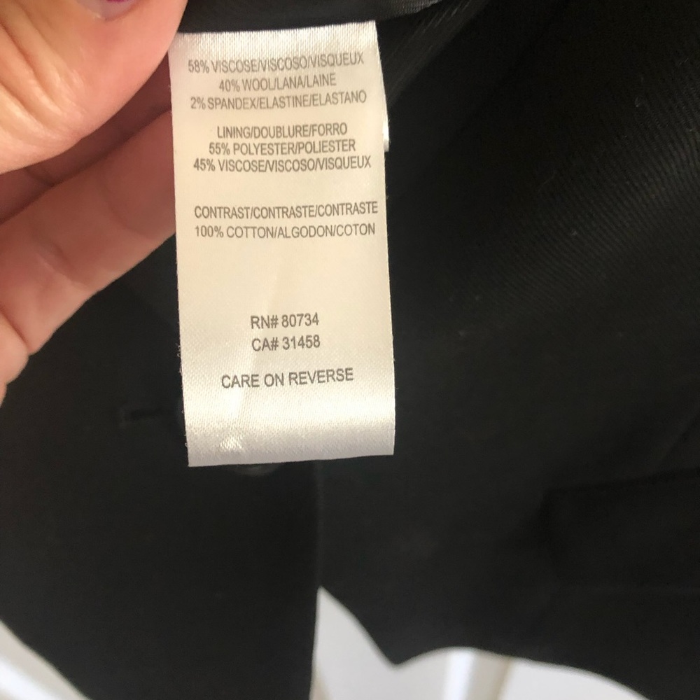 BCBG vest - Picture 4 of 4